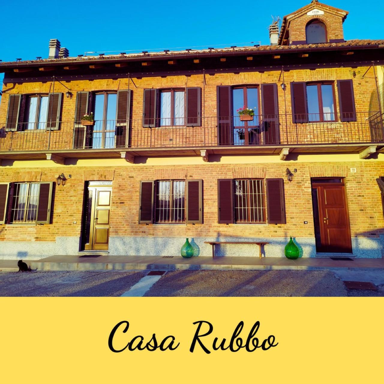 Casa Rubbo - Appartamento 'Como' Nelle Langhe อัลบา ภายนอก รูปภาพ