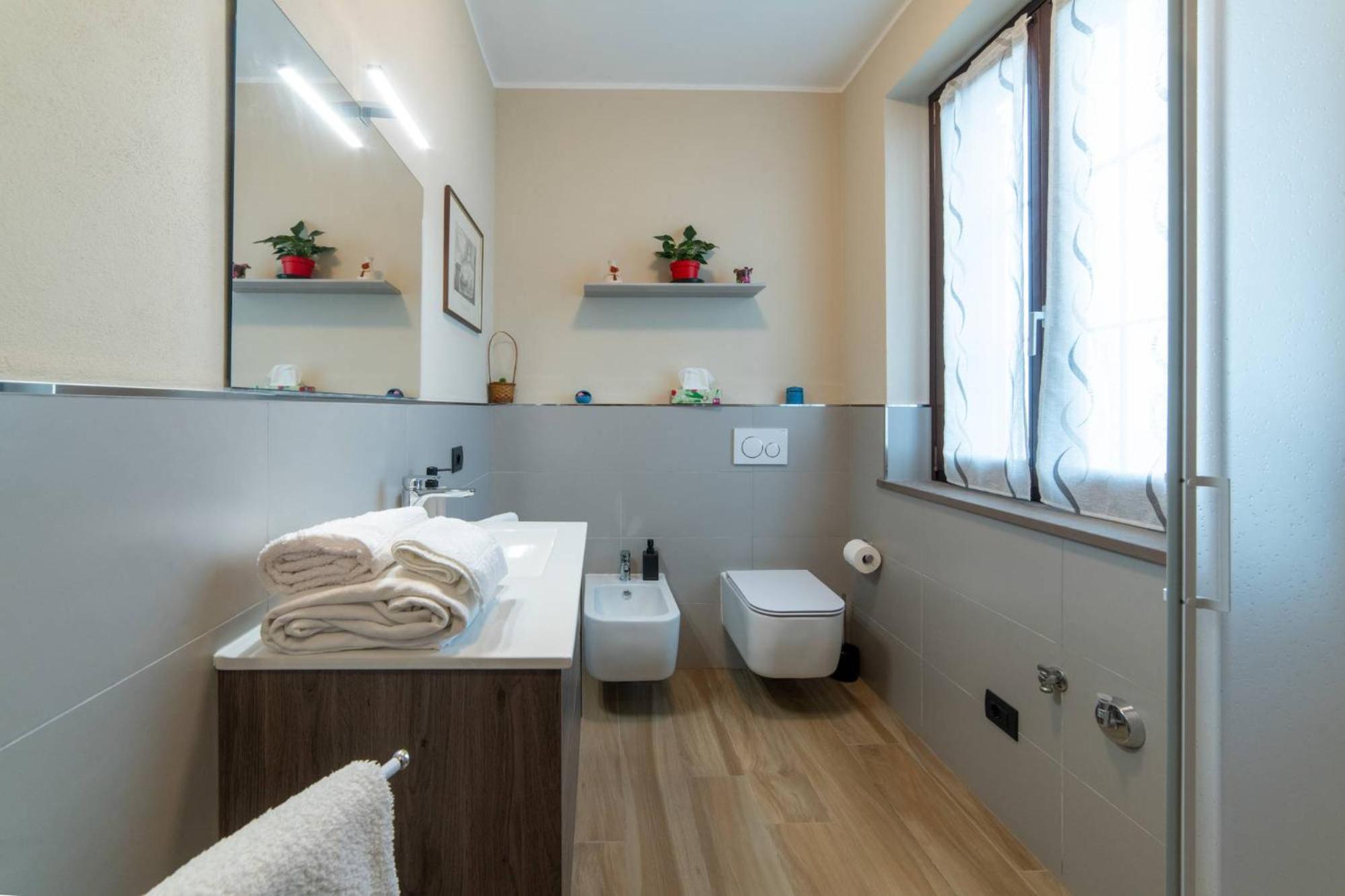 Casa Rubbo - Appartamento 'Como' Nelle Langhe อัลบา ภายนอก รูปภาพ